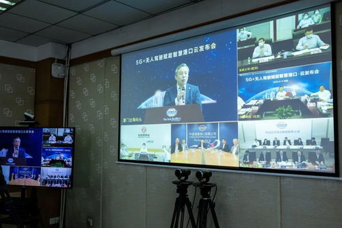 竺延风见证东风商用车无人驾驶集卡试运行 合作方有哪两大巨头